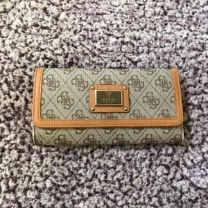 Guess logo wallet